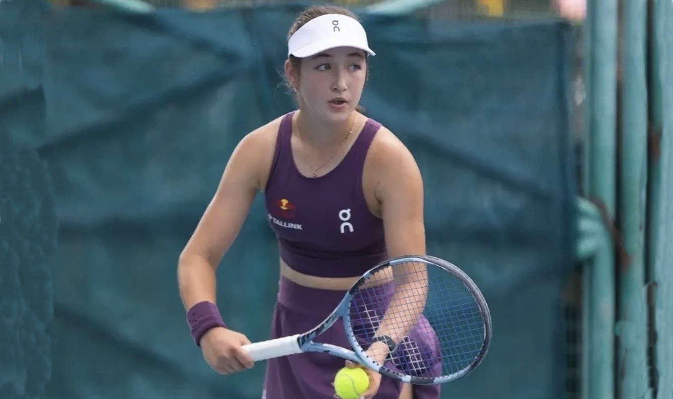 Elizaveta Anikina mängis Hong Kongis World Tennis juunioride J200 turniiri poolfinaalis, kuid seal kaotas austraallanna Musemma Cilekile 3:6, 3:6. Turniiril kol